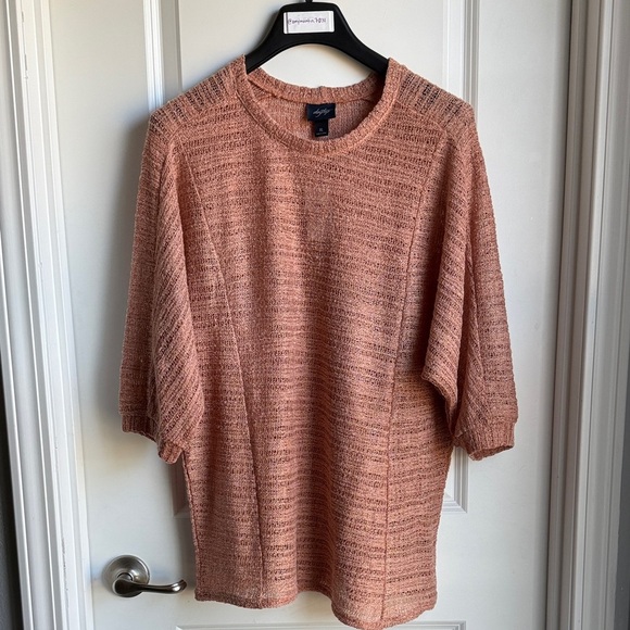 Daytrip Sweaters - Daytrip from Buckle Rust Colored S/S Open Knit Top, Size XL